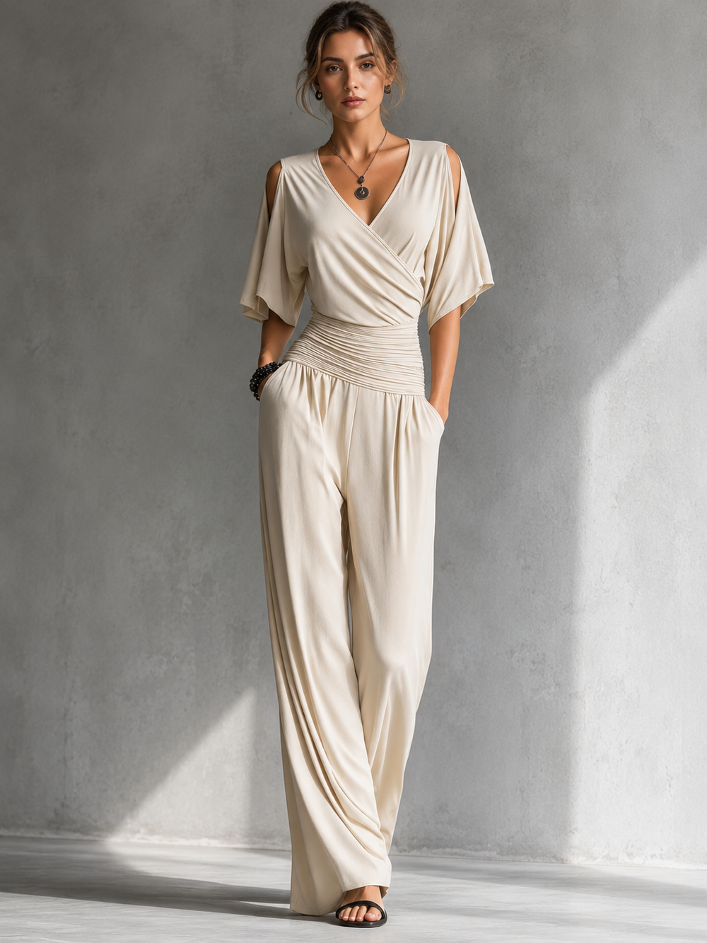 Amália | Conjunto Elegante com Top Cruzado e Perna Larga